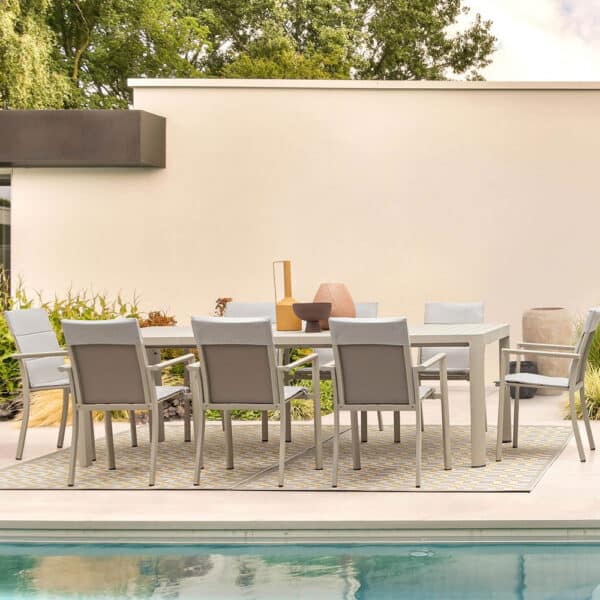 Table d'extérieur Bizzotto Kiplin beige confort pour repas Seclin piscine et spas